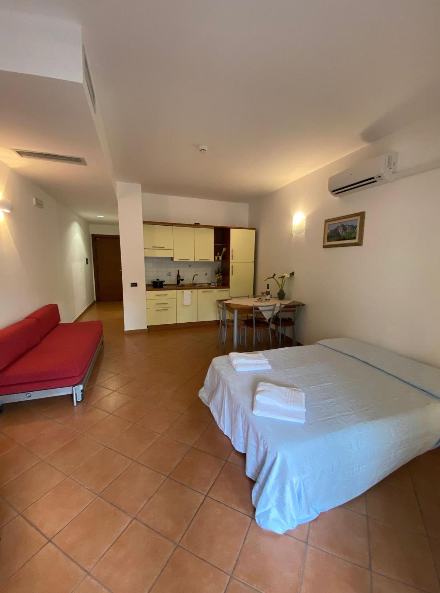 Jonio Vacanze Residence Castellaneta Marina Bagian luar foto